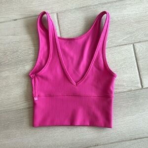 Sonic pink size 0 lululemon tank top